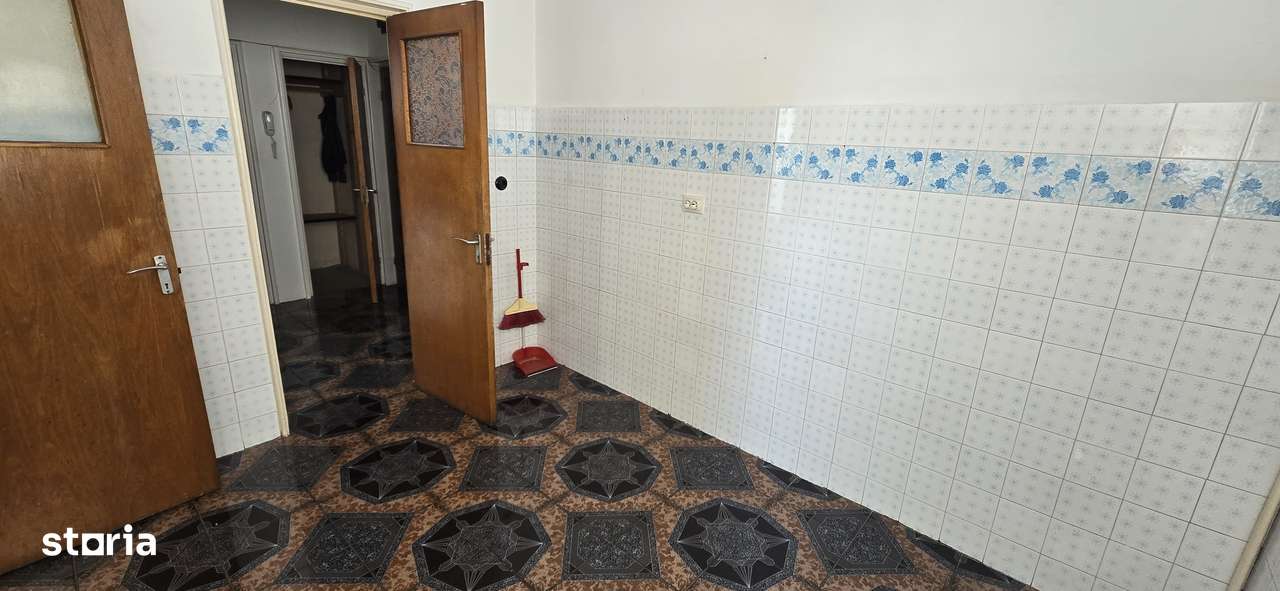 Drumul Taberei parc Moghioros Auchan Valea Rosie apropiere linia 41-16