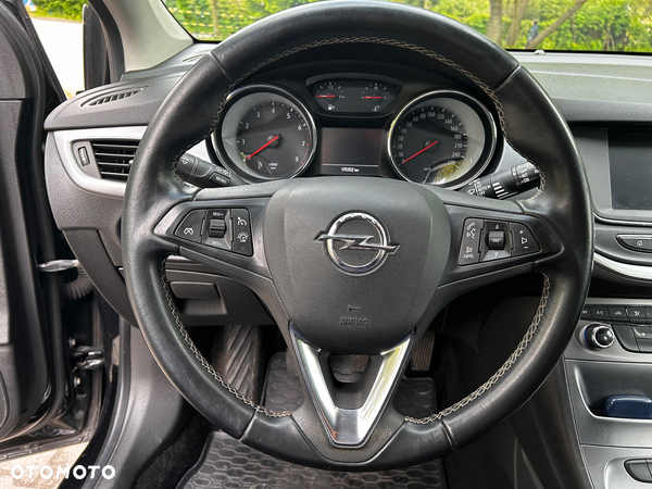 Opel Astra V 1.4 T Elite - 14