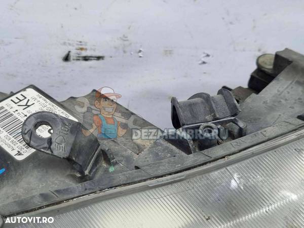 Far dreapta Honda Civic VIII Hatchback [Fabr 2005-2011] 33100-SMG-E014-M1 - 2