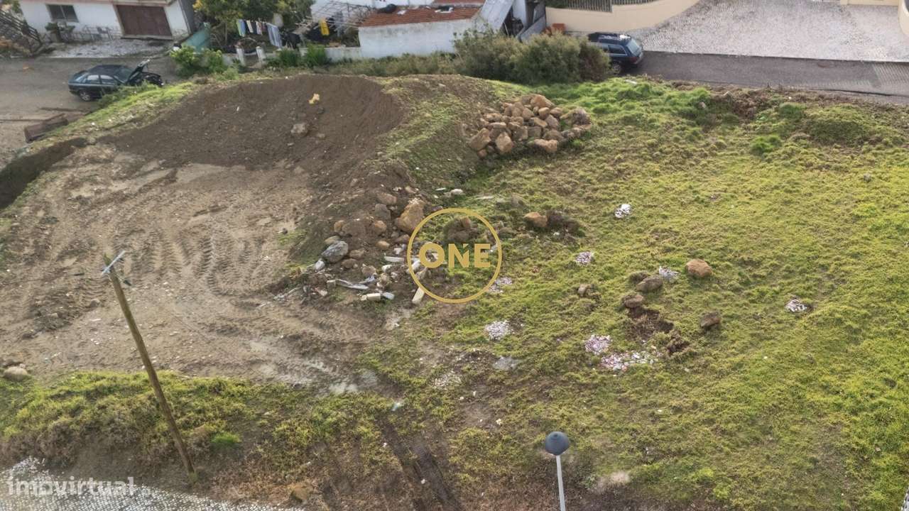 Lote Urbano com Projeto Aprovado e Licença a Pagamento, no Milharado - Grande imagem: 3/8