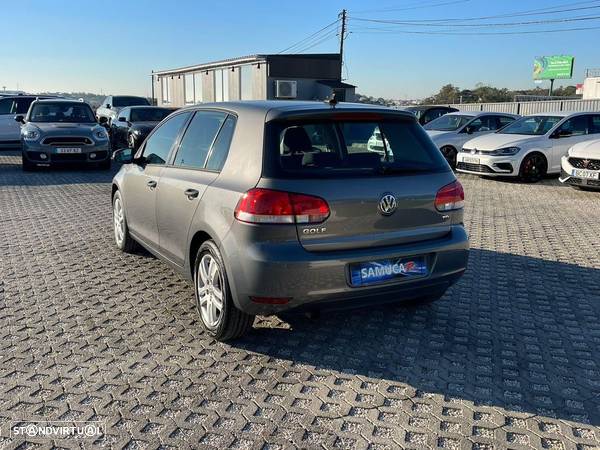 VW Golf 1.6 TDI DPF BlueMotion DSG Comfortline - 4