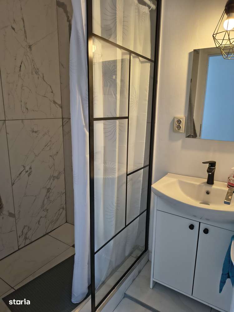 Apartament 3 camere ,67 mp zona Tribunal-3