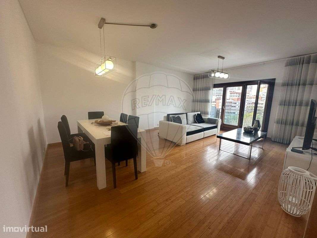 Apartamento T3 para arrendamento - Grande imagem: 2/15