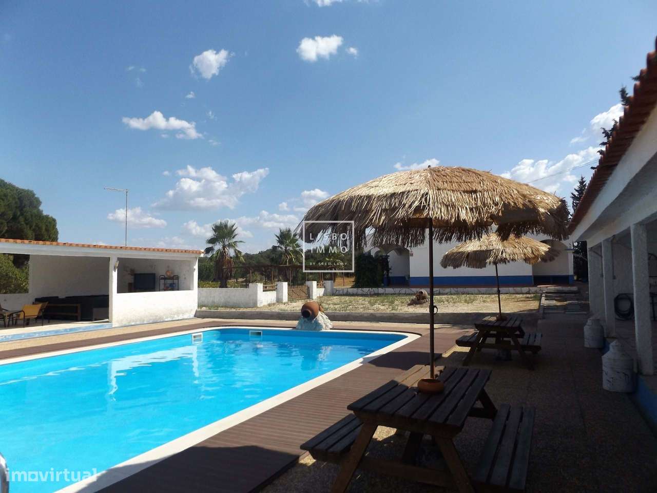 Quinta de 550m2, terreno de 18416m2, 5 suítes, piscina, Grandola, Setu-9