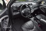 Toyota RAV4 2.0 VVT-i Premium - 21