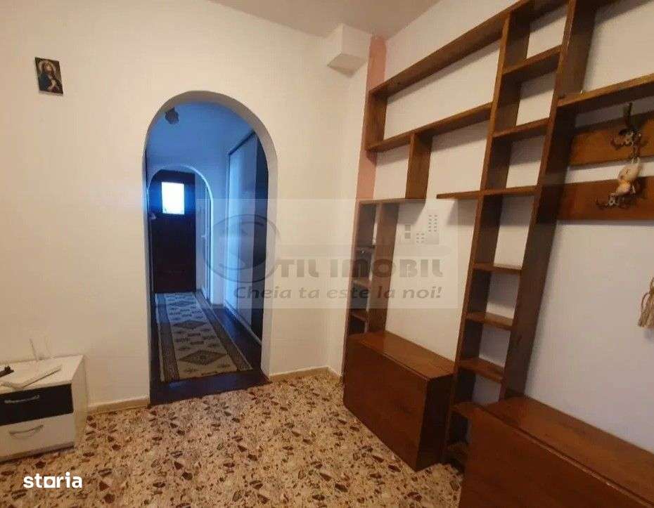 Apartament decomandat 3 camere - Mobilat complet - Canta - 450€ - Imagine principală: 3/8