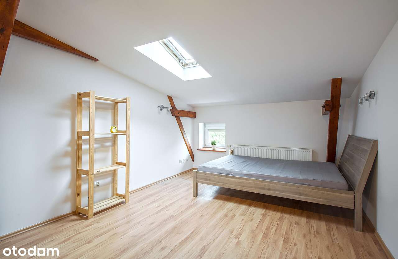 Klimatyczne mieszkanie | 3 sypialnie | piwnica | blisko UM-4