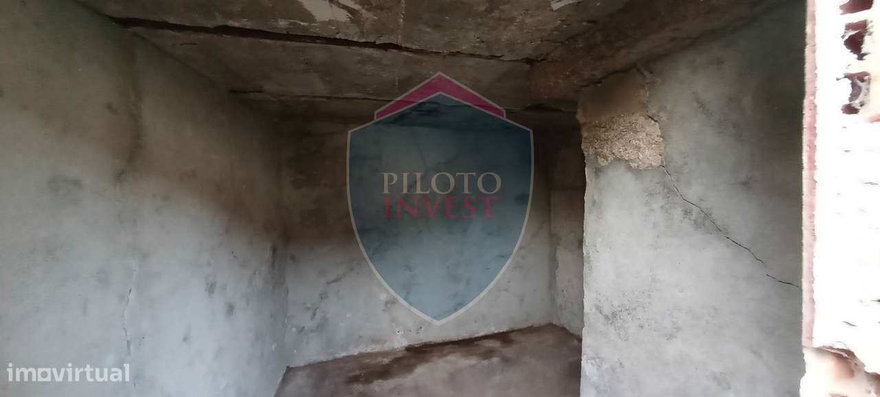 Moradia Rústica T4 Venda em Tavares (Chãs, Várzea e Travanca),Manguald-9