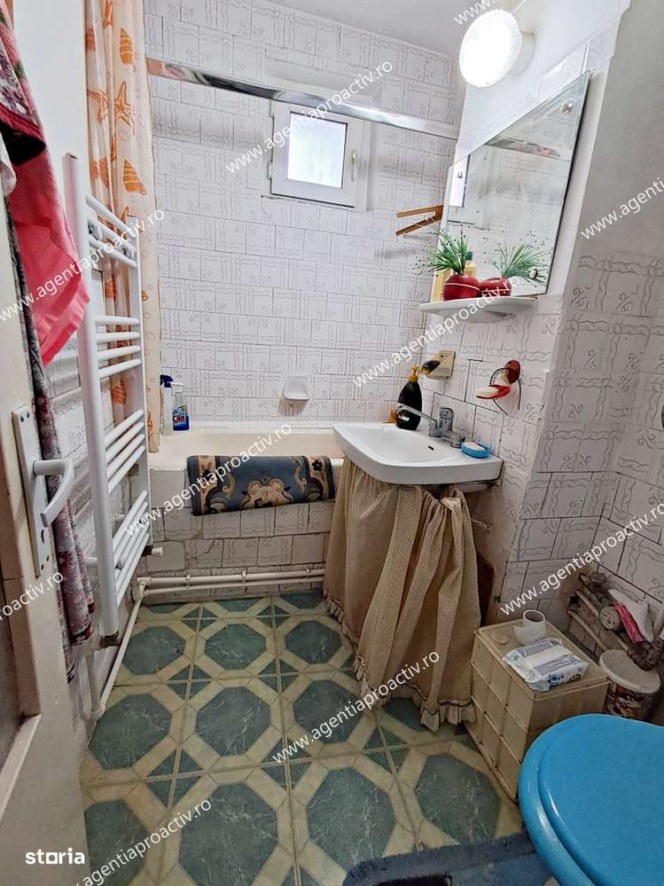 Apartament cu 2 camere, Micro 17, etaj 3! - Imagine principală: 5/8