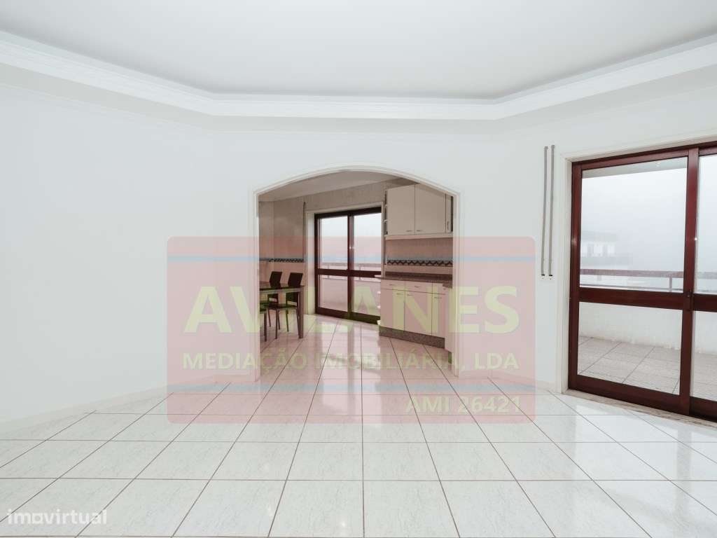 APARTAMENTO T3 RECUADO - LOBÃO-13