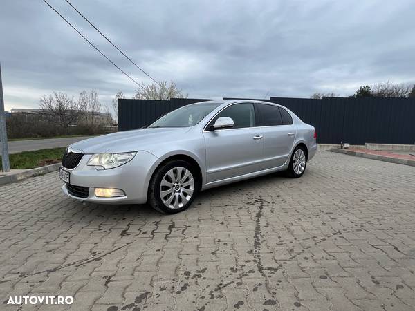 Skoda Superb 1.8 TSI Elegance DSG - 1