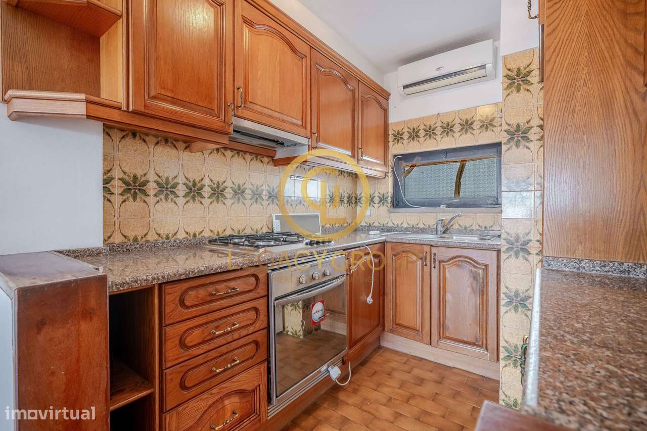 Moradia T2 com Terraço, Garagem e Vista Mar em Albufeira-21