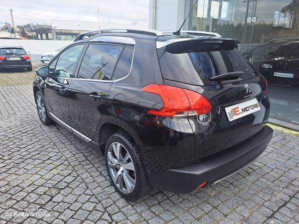 Peugeot 2008 1.2 PureTech Allure - 8