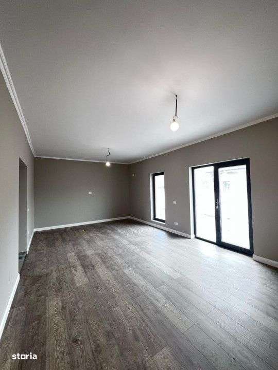 Casa Individuala/dormitor matrimonial/garaj id nr 37 - Imagine principală: 4/12