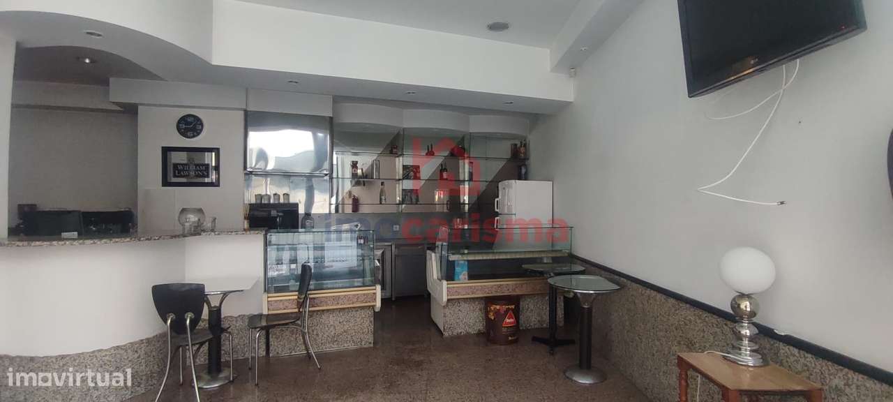 Loja para venda com 56m2 no centro de Santo Tirso - Grande imagem: 2/4