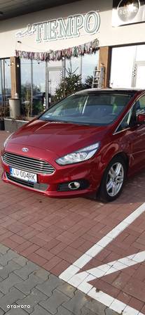 Ford S-Max - 10