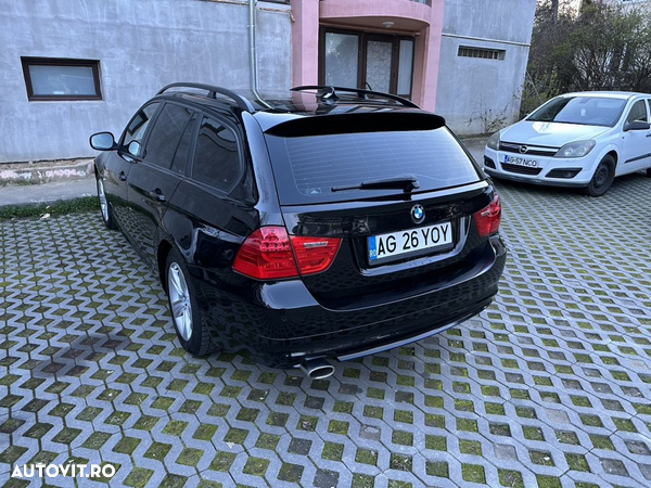 BMW Seria 3 320d Touring - 3