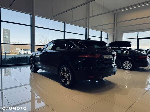 Jaguar F-Pace 2.0 i4D AWD Prestige - 4