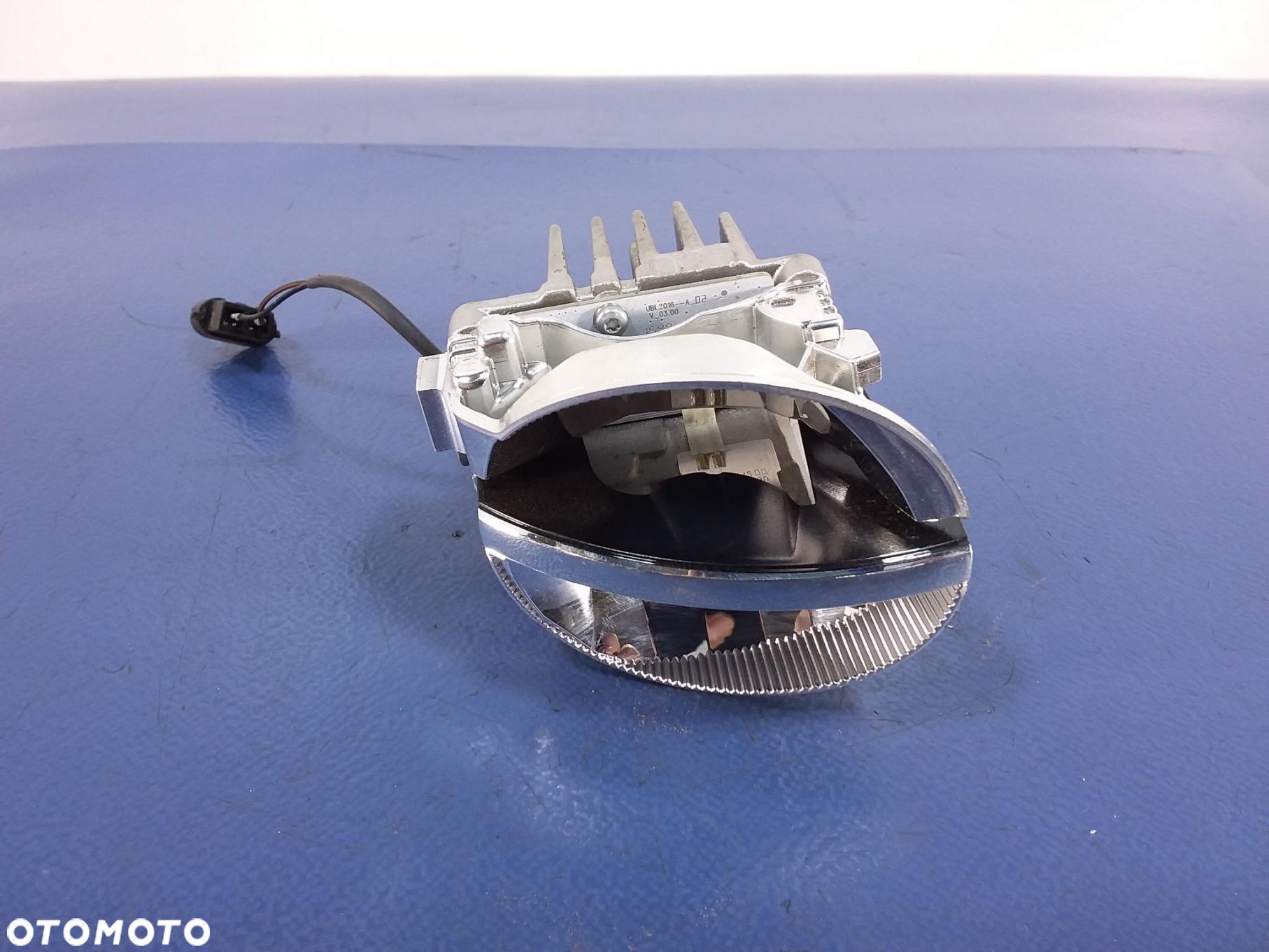 BMW X5 F15 HALOGEN PRAWY LED 7560135699 - 1