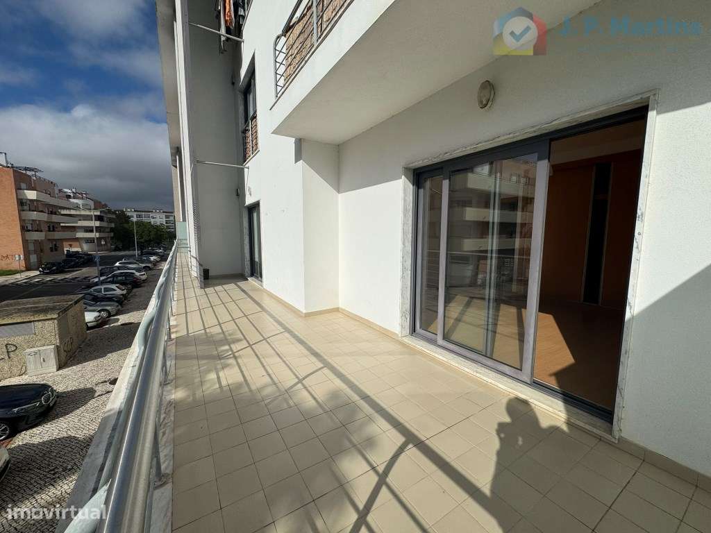 Espaçoso apartamento T3, c/ varanda e garagem, Vila Serena, Pinhal ...-22