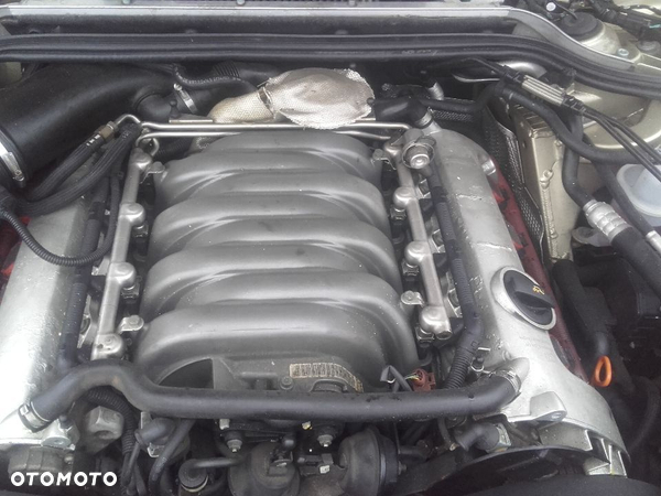 Silnik na częsci 4.2 V8  BFM AUDI A8 D3 - 2