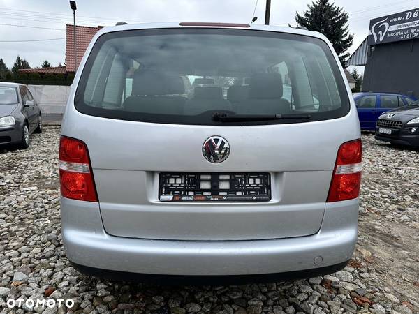 Volkswagen Touran 2.0 FSI Trendline Tiptr - 10