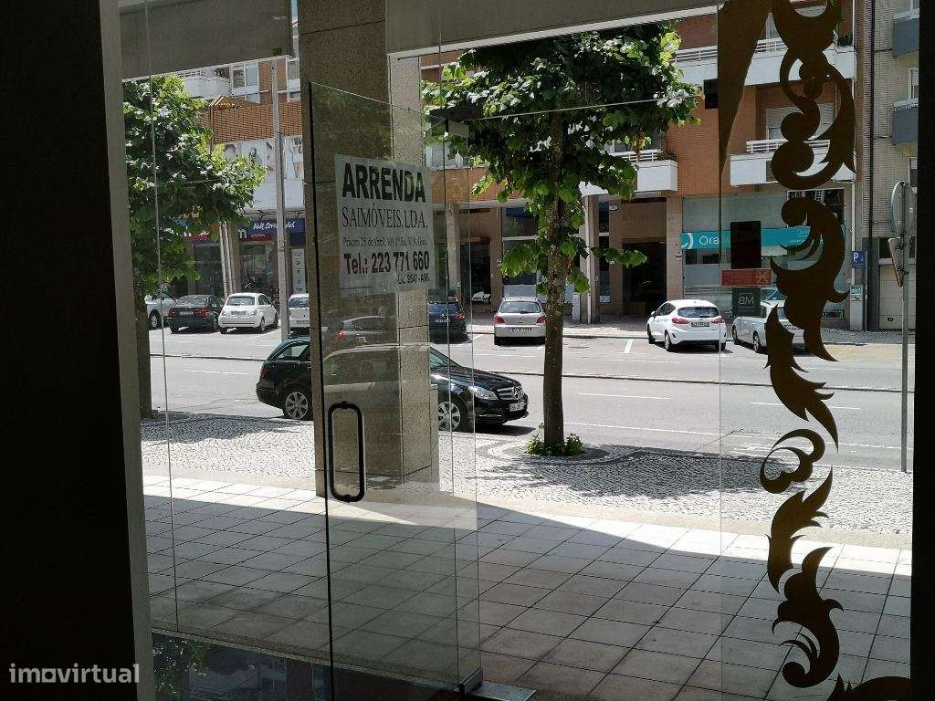 Loja, para arrendamento, São João da Madeira - S. João da Madeira - Grande imagem: 5/9