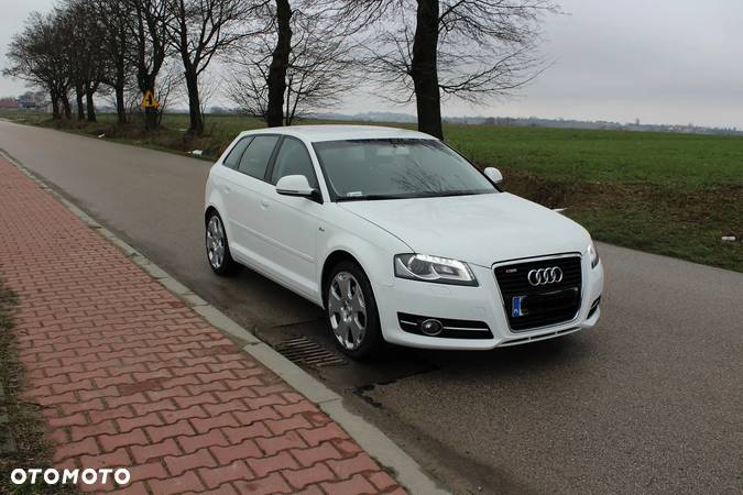 Audi A3 2.0 TFSI Sportback Ambition - 1