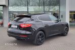 Maserati Levante S - 11