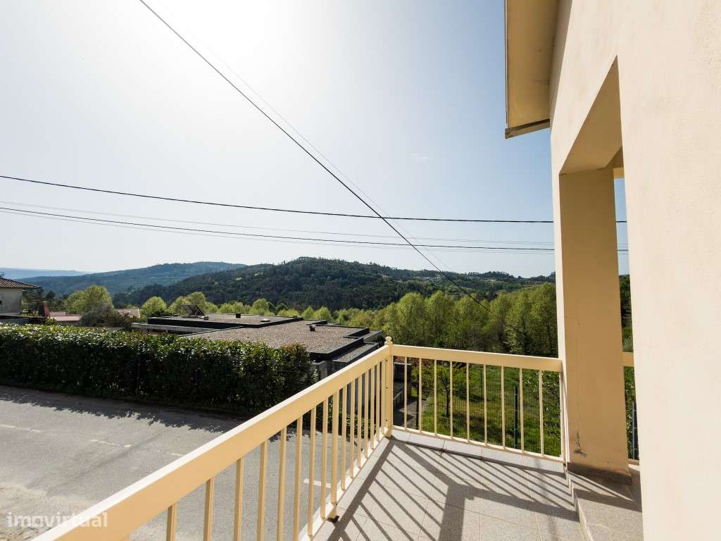 Moradia T2 em Cabeceiras de Basto-10