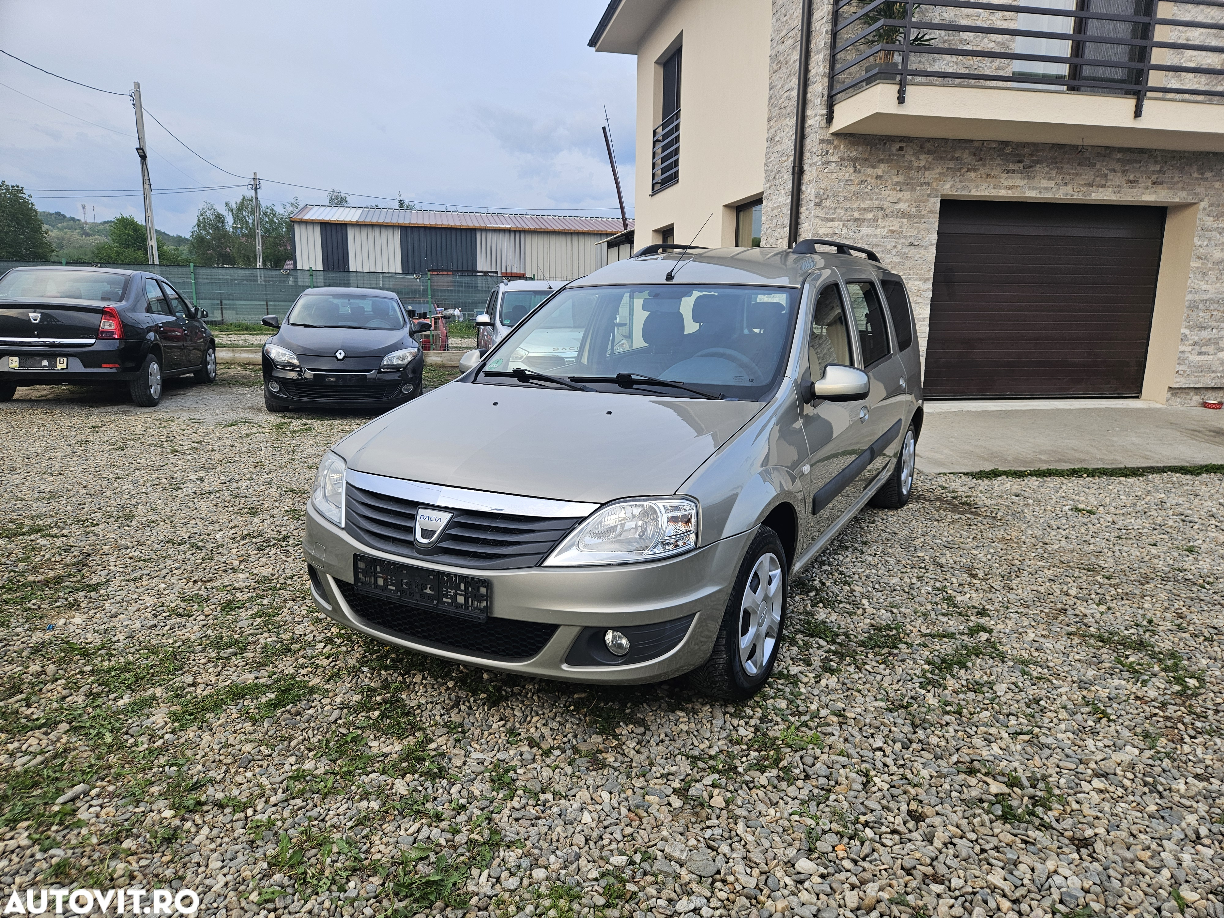 Dacia Logan MCV 1.6 Laureate - 2