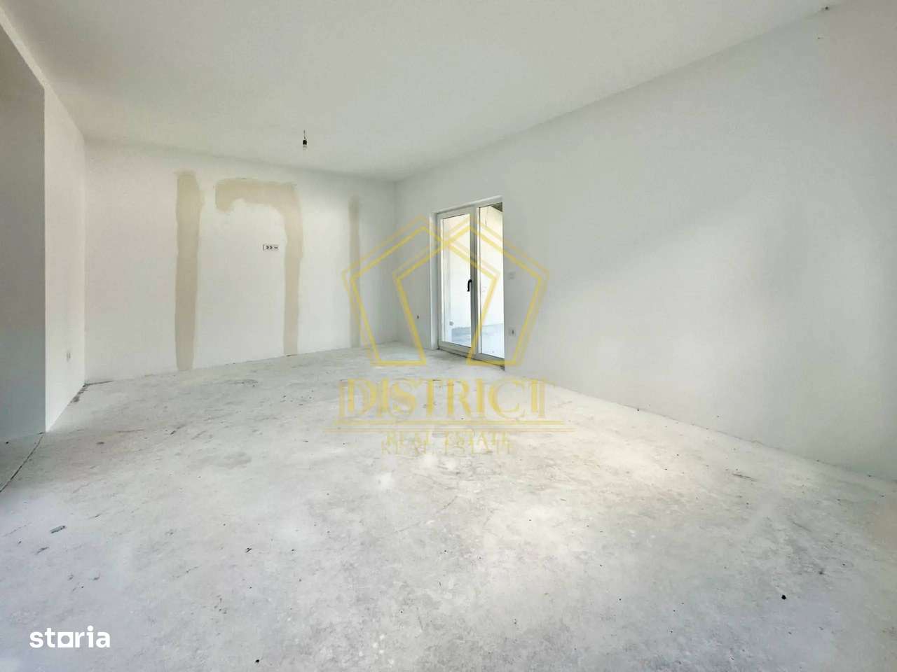 Duplex spatios cu 4 camere si 3 bai | Predare la cheie | Covaci - Imagine principală: 4/10