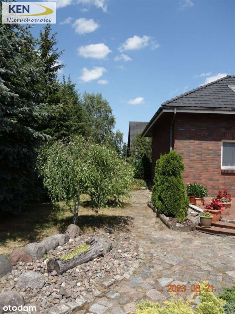 Wyjątkowa posiadłość w Niemczu-13