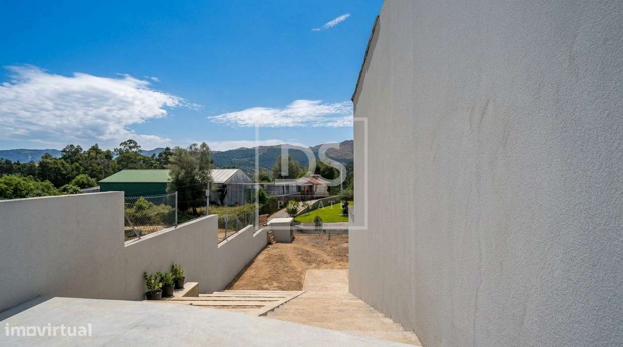 Moradia Geminada T4 Venda em Rebordões (Souto),Ponte de Lima-9