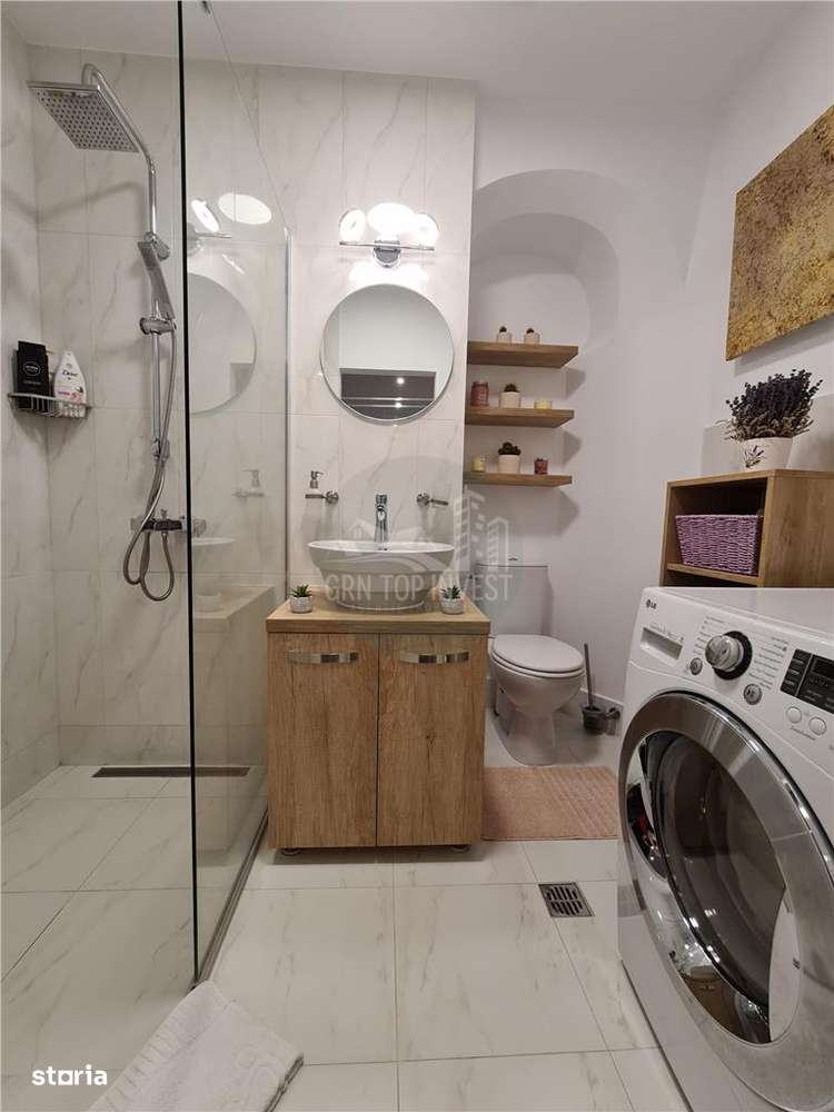 Studio de LUX zona Ultracentrala - Imagine principală: 5/9