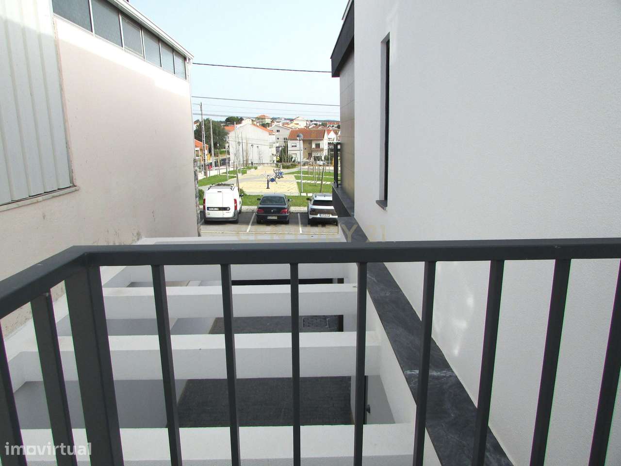 Moradia T3+1 em Portela da Azóia, Santa Iria de Azóia-17