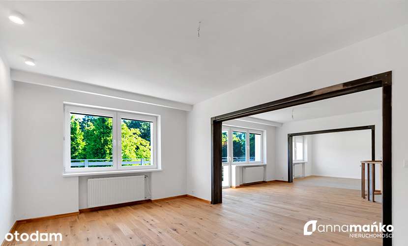 Przestronny dom wolnostojący po modernizacji-3