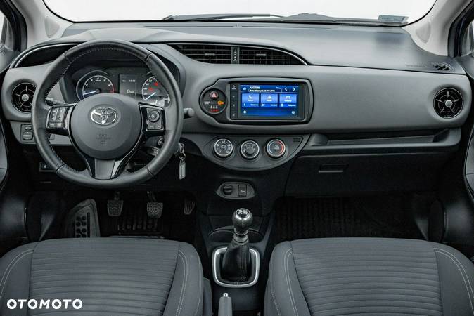 Toyota Yaris 1.5 Premium - 16