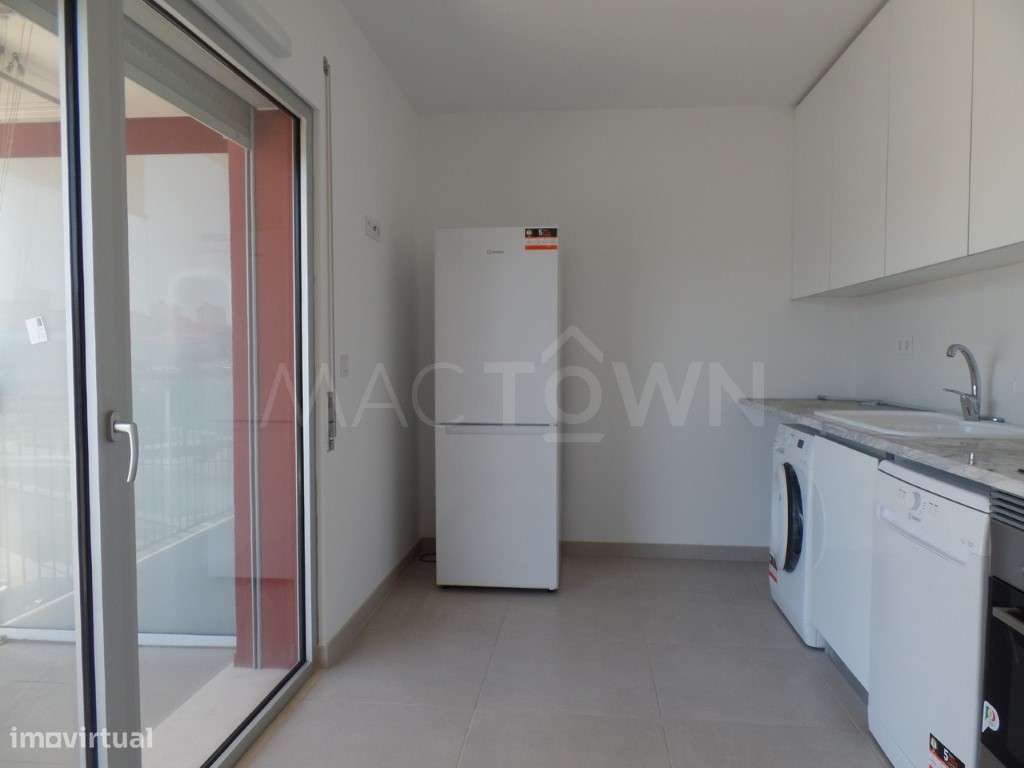 Apartamento T2+ Varanda ampla + Garagem - Grande imagem: 3/24