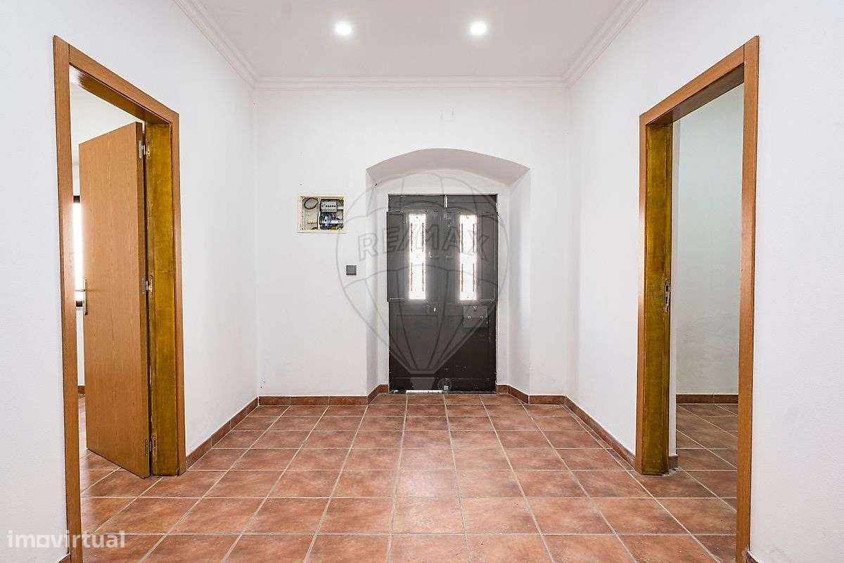 Moradia T4 para venda-1