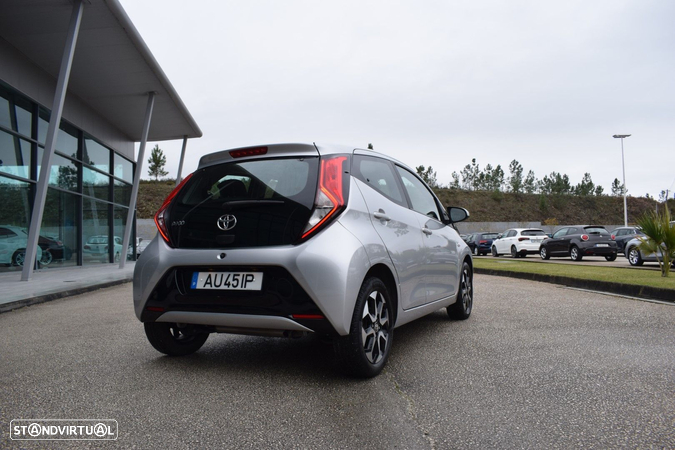 Toyota Aygo 1.0 X-Play Plus - 17