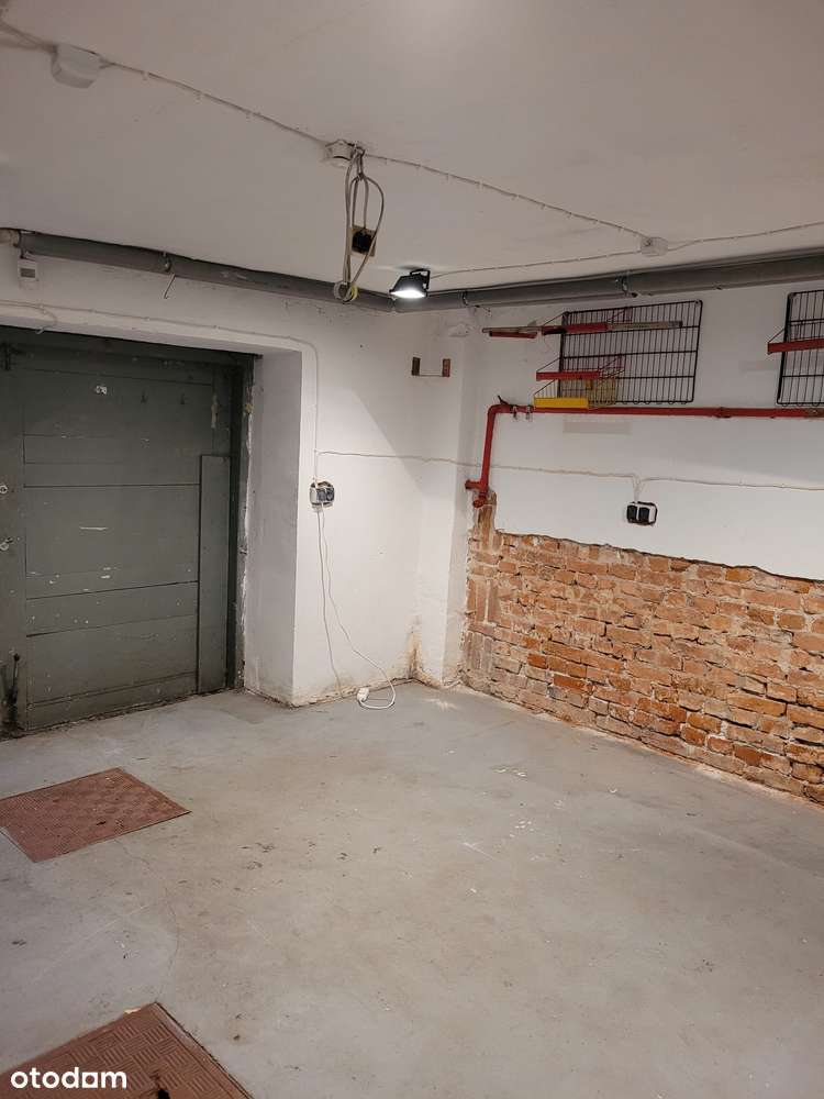 Ogrzewany garaż 14,7 m2, 300m od Łazienek Królewskich (AKT NOTARIALNY)