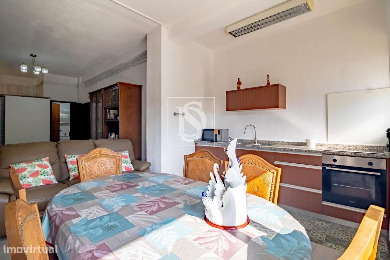 Apartamento T2 no centro de Amarante-11