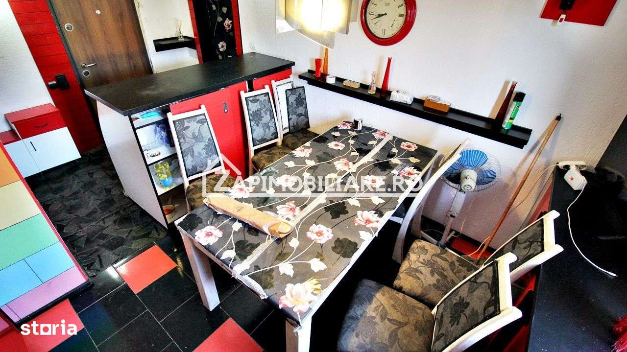 Apartament 2 camere,trasformat in 3 cam.54mp,cartier Tudor - Imagine principală: 3/8