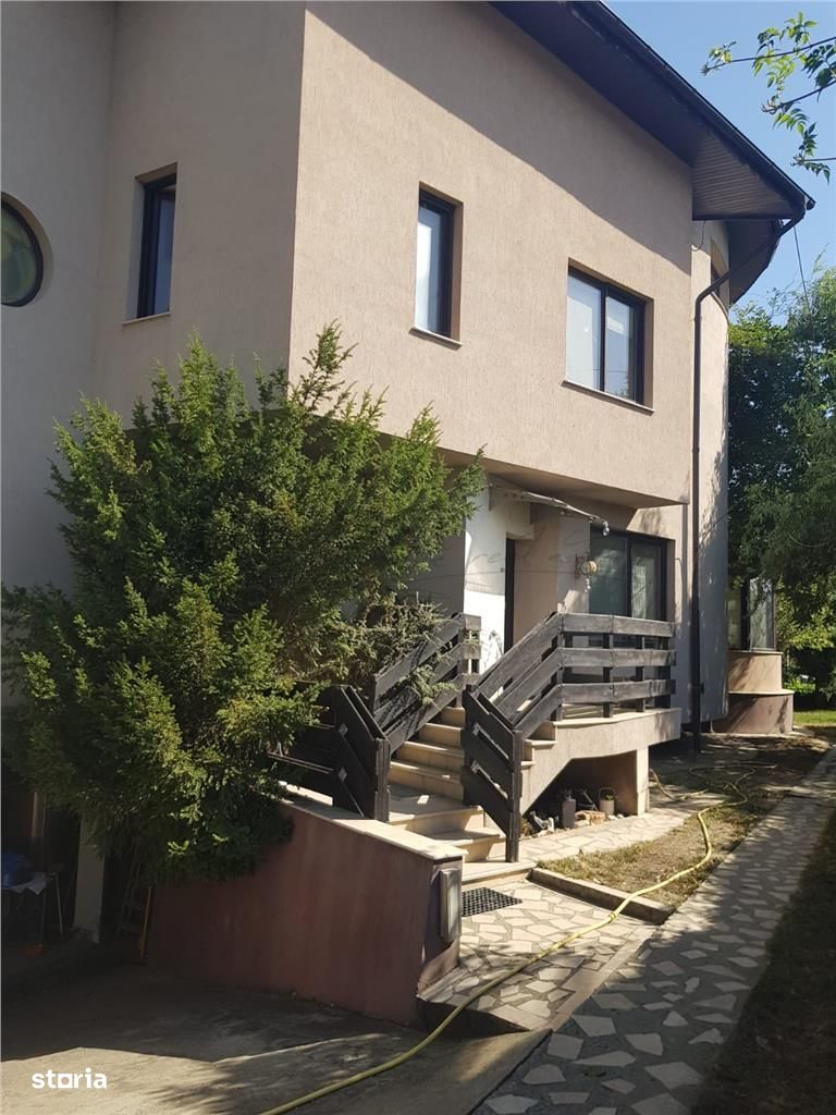 VILA 7 CAMERE | PIPERA