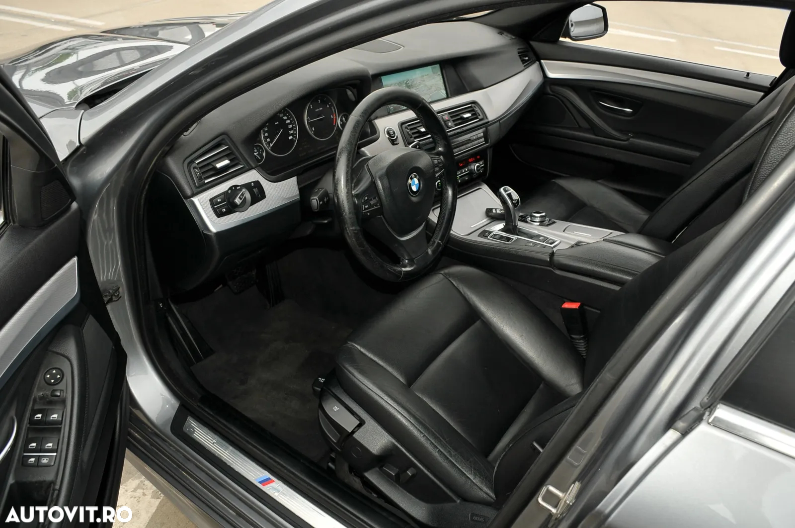 BMW Seria 5 - 32