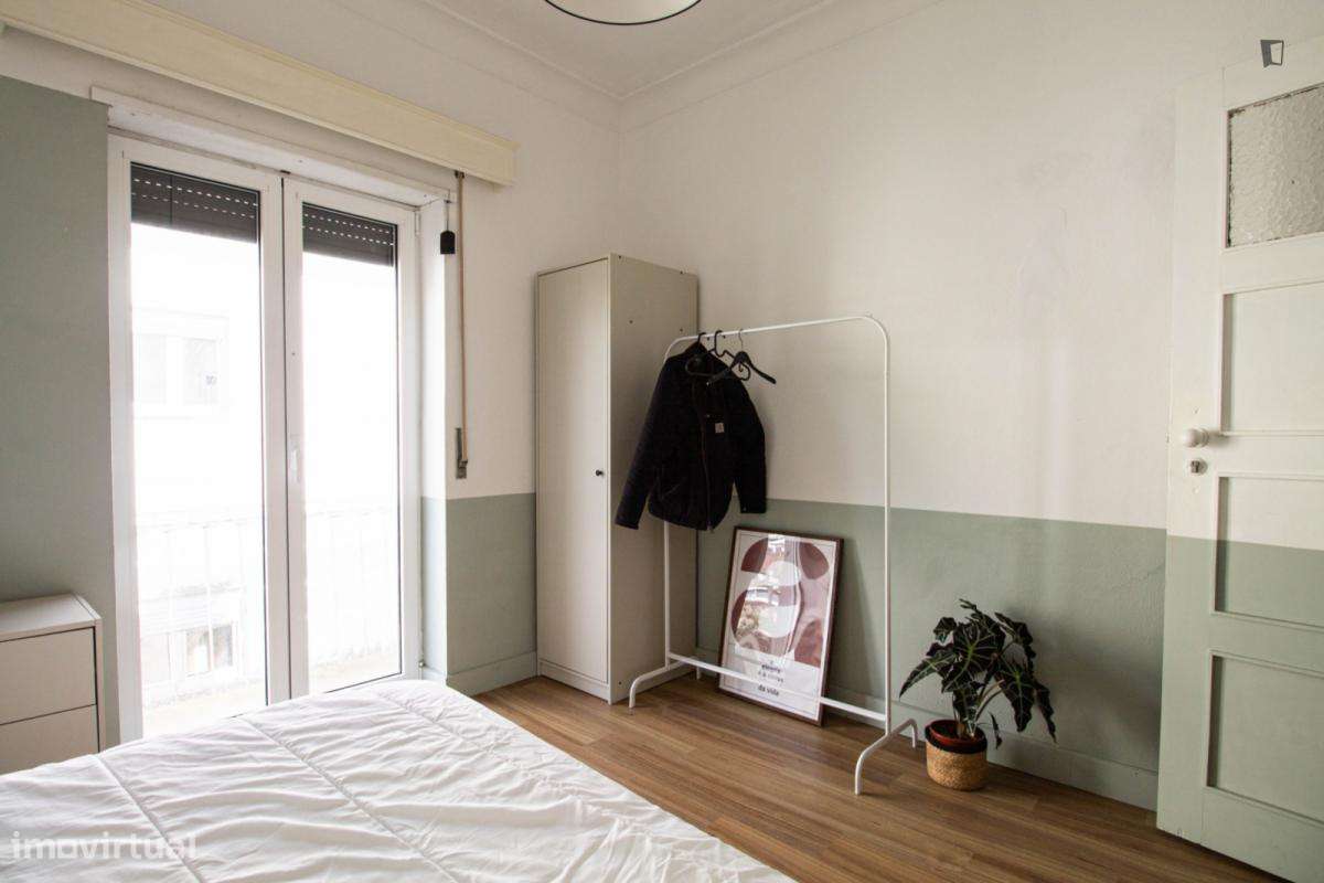 Quarto - localizado em Guimaraes - Grande imagem: 3/13