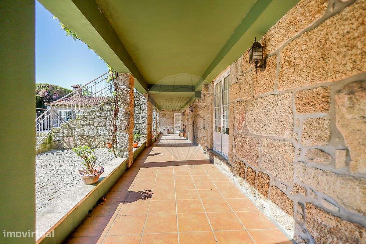 Moradia T5 para venda-44