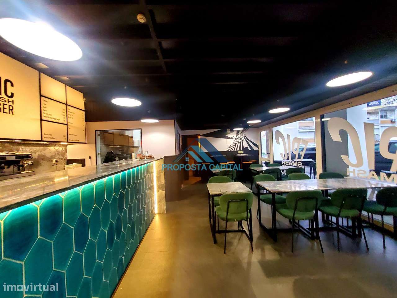 Restaurante com Esplanada na Av. Estados Unidos da América - Grande imagem: 2/35