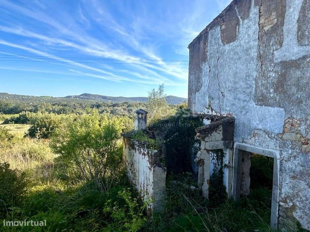 Terreno misto com Ruína em Fonte de Apra concelho de Loulé - Grande imagem: 3/17